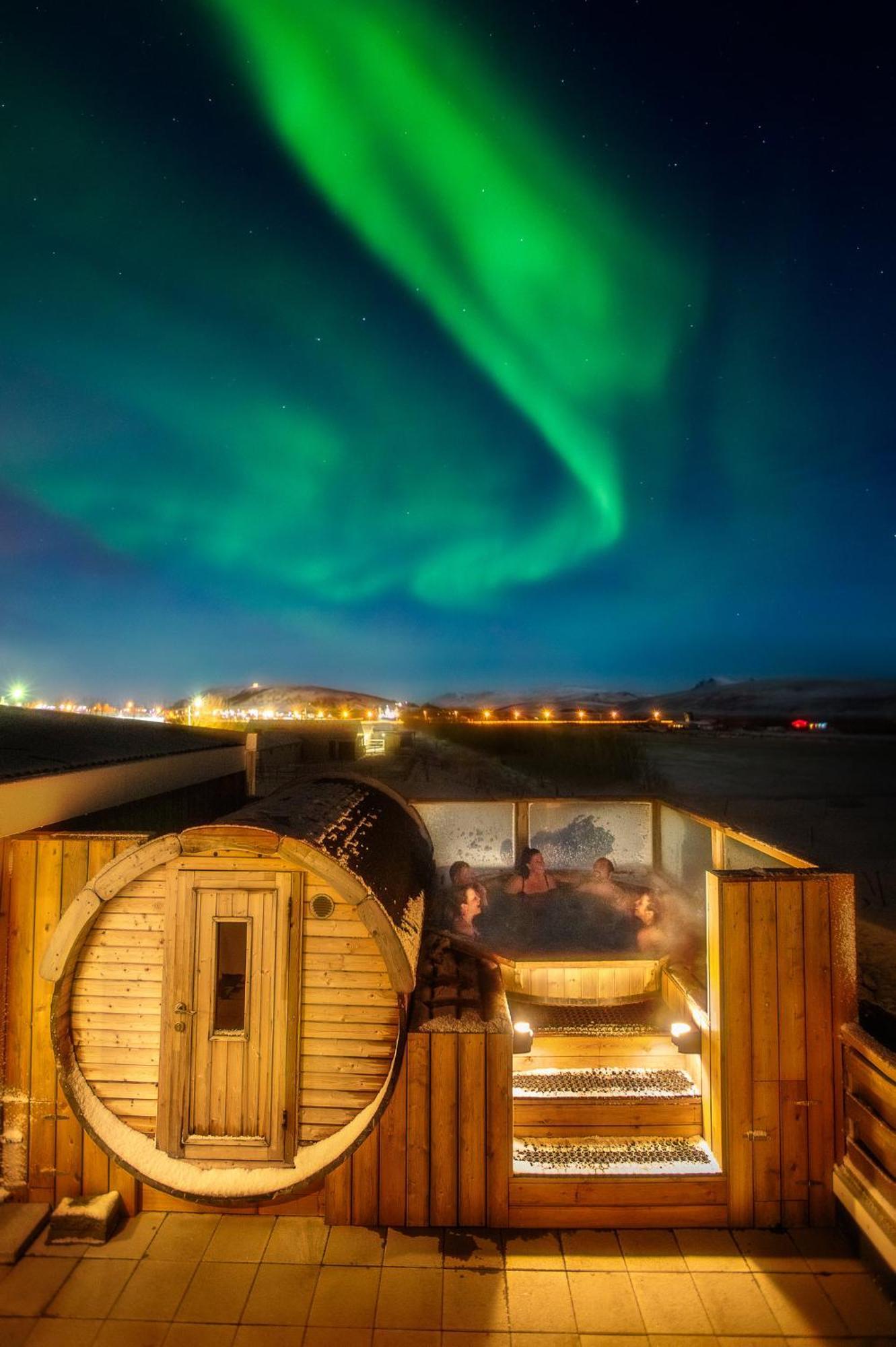 بيت شباب Midgard Base Camp Hvolsvöllur المظهر الخارجي الصورة
